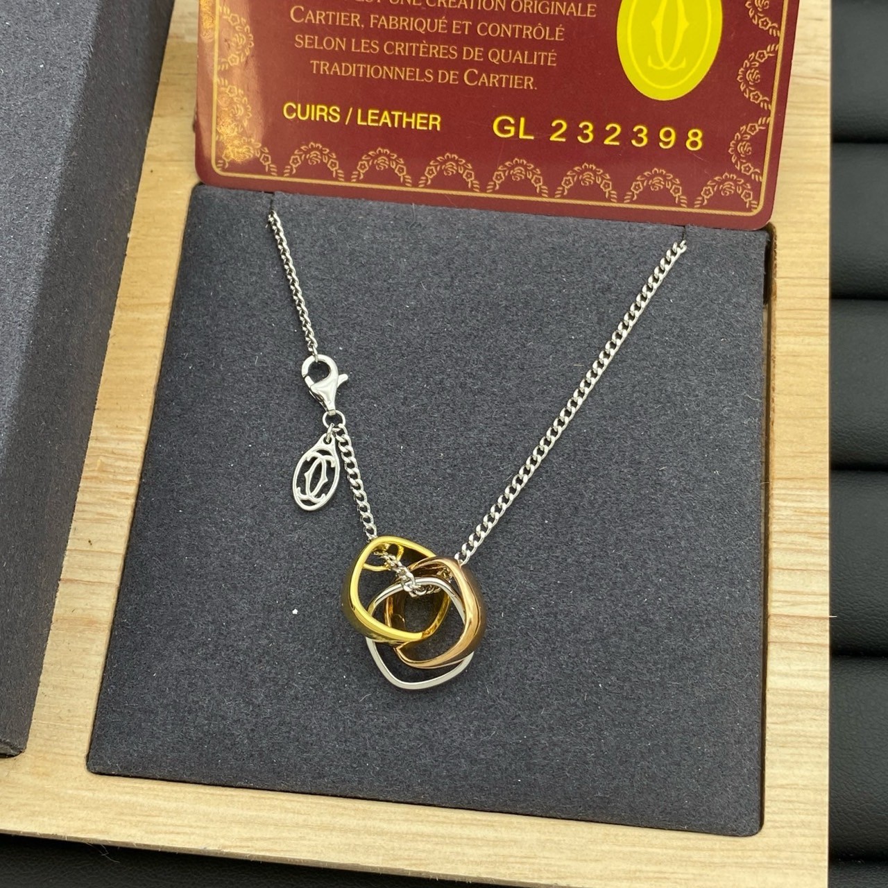 O01016 สร้อยคอ CAR(เงิน)