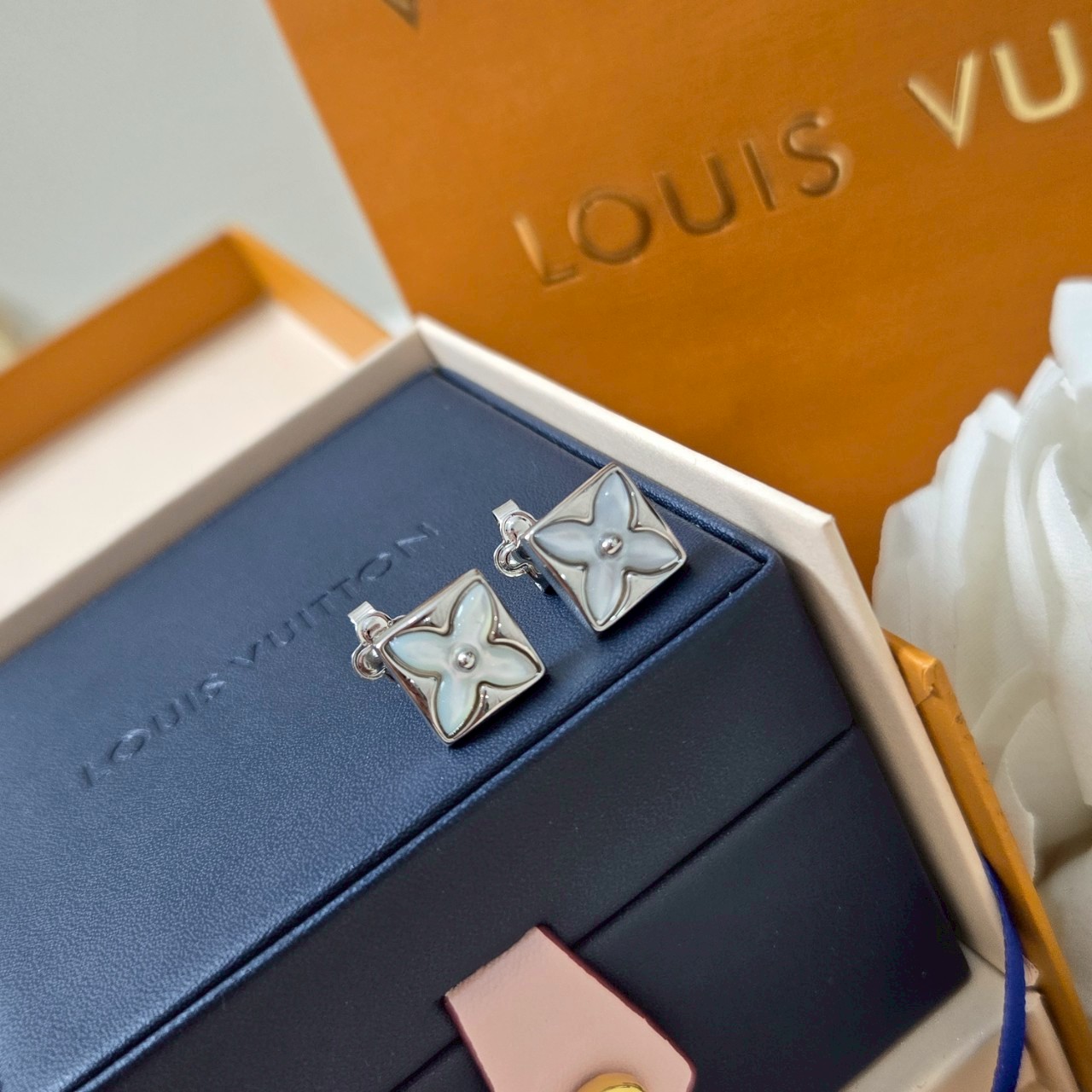 PP11517 ต่างหู L(เงิน)