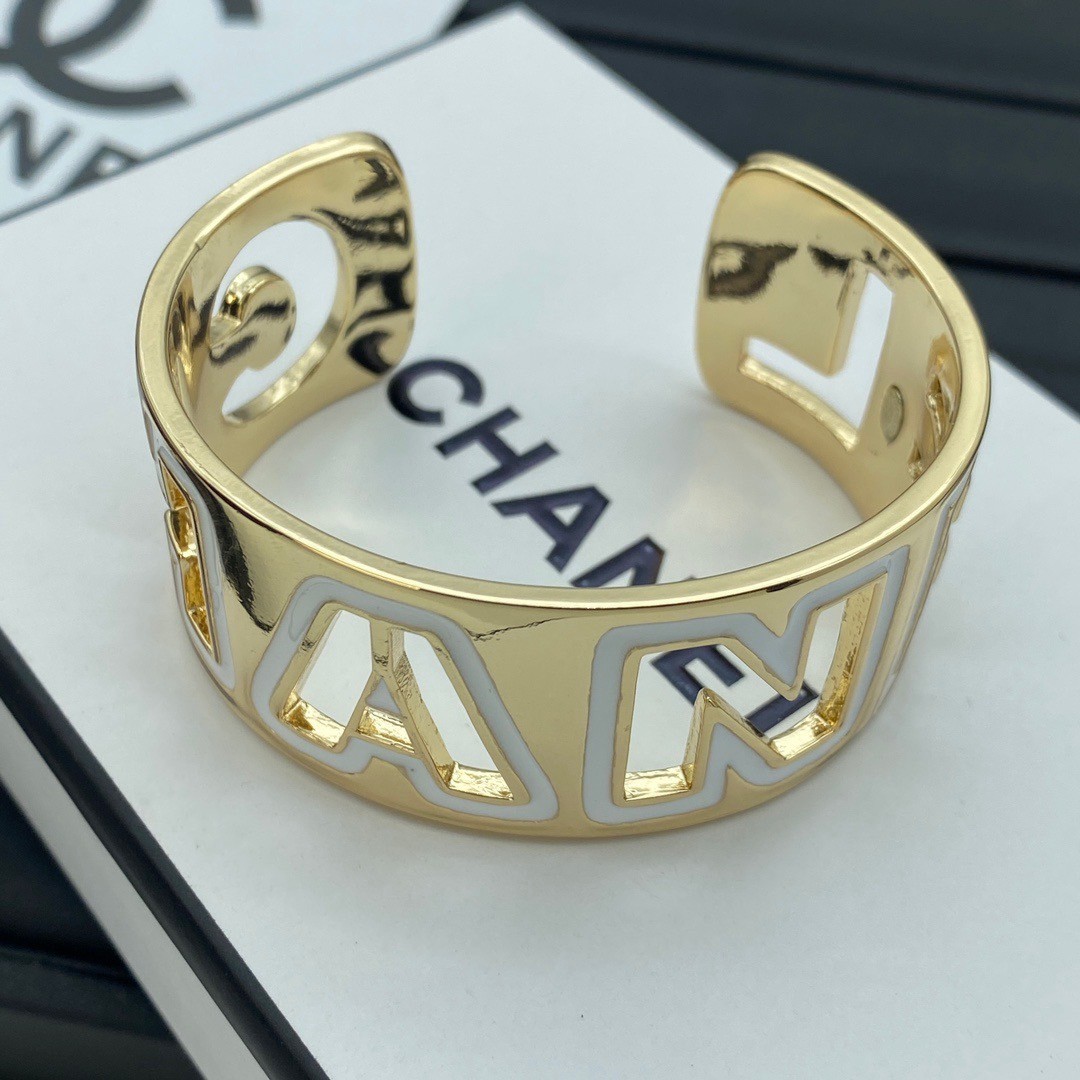 O0820 กำไลข้อมือ CH(ขาว)