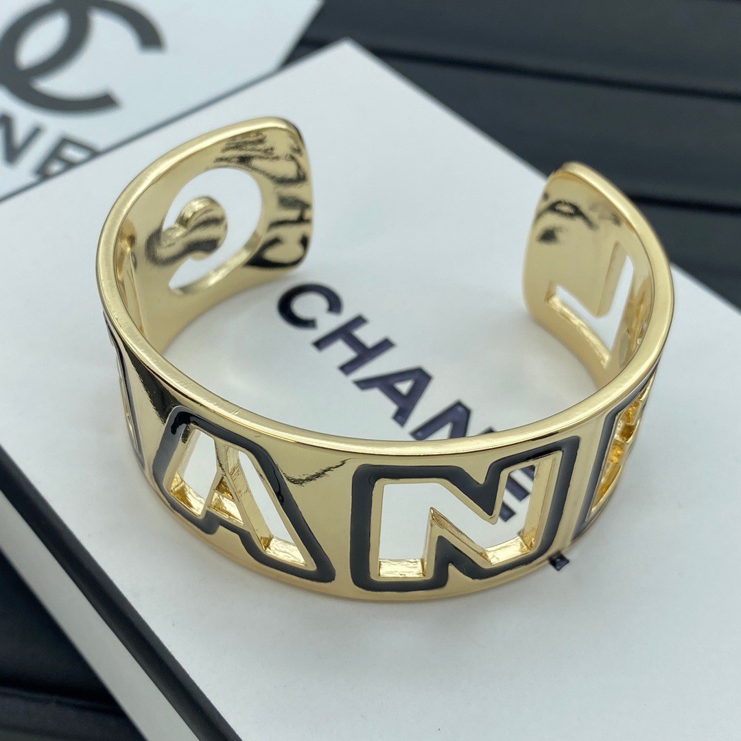 O0821 กำไลข้อมือ CH(ดำ)