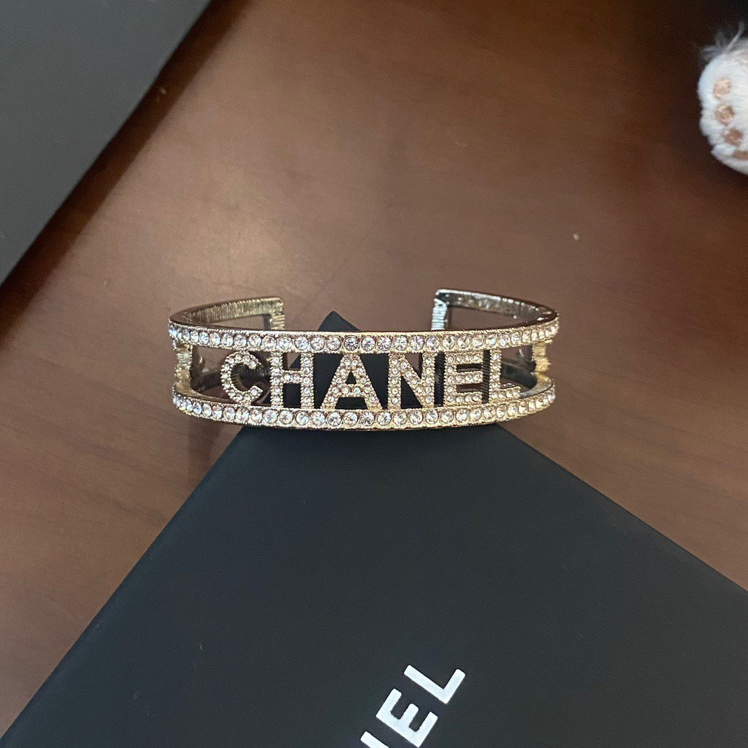 PP9575 กำไลข้อมือ CH