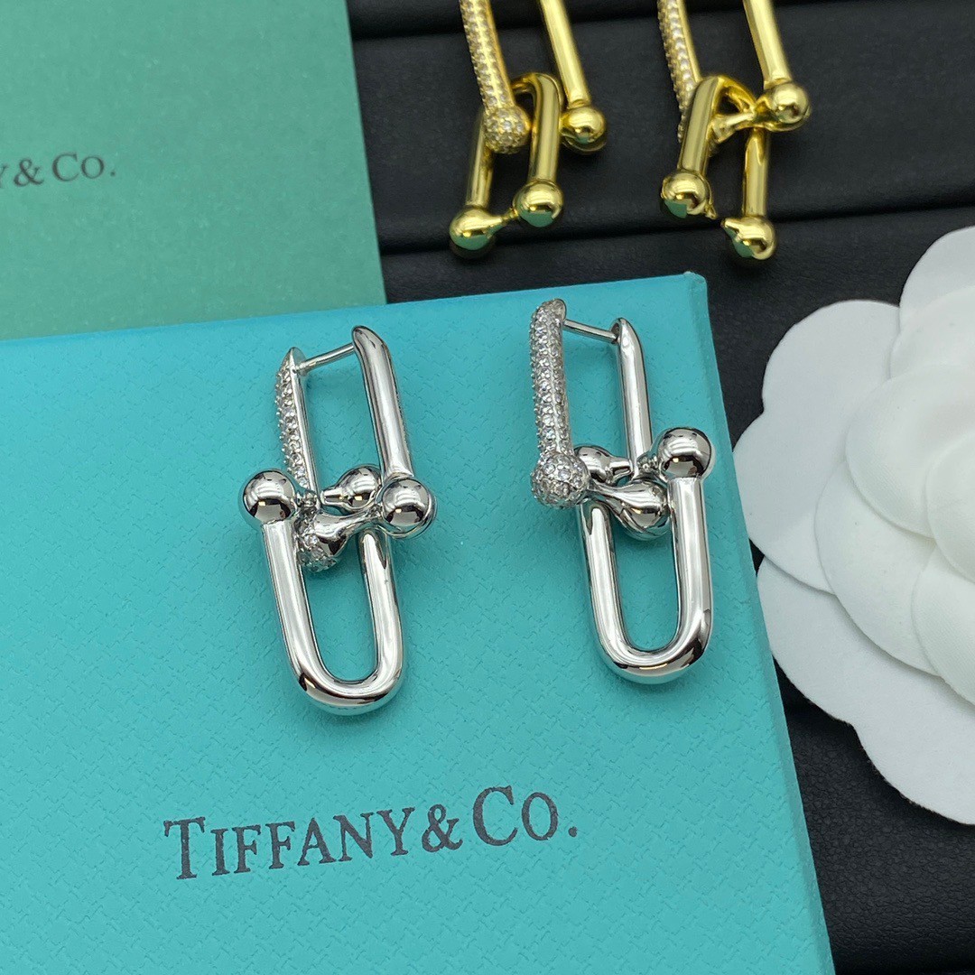 PP10675 ต่างหู TIF(เงิน)