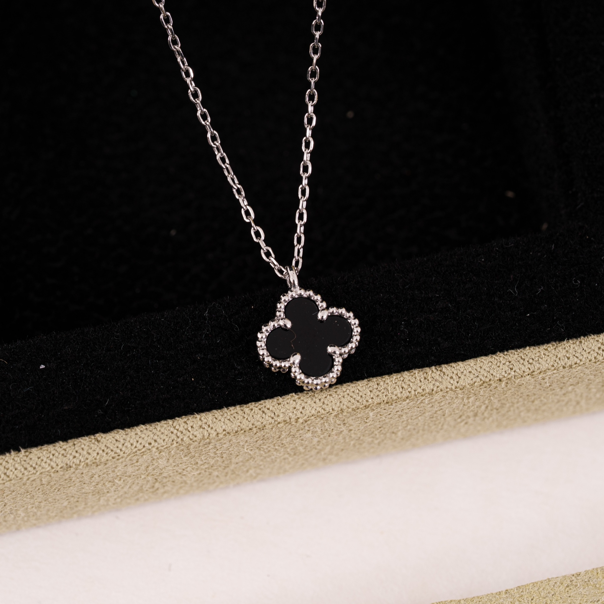 PP10238 สร้อยคอ VC(เงิน)(มินิ)