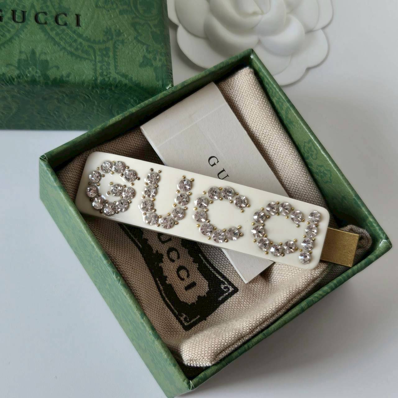 PP12388 กิ๊บ G(ขาว)