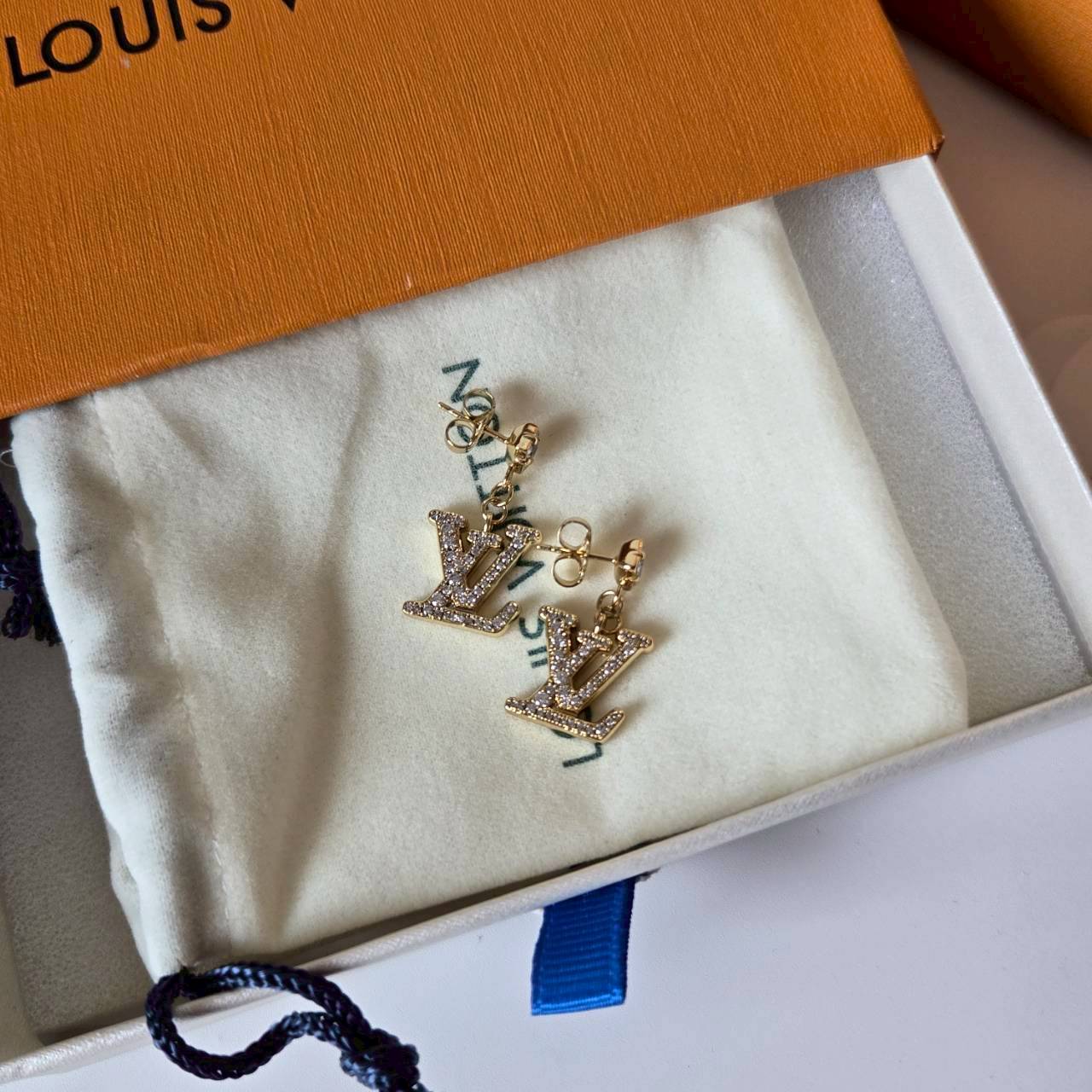 PP12383 ต่างหู L