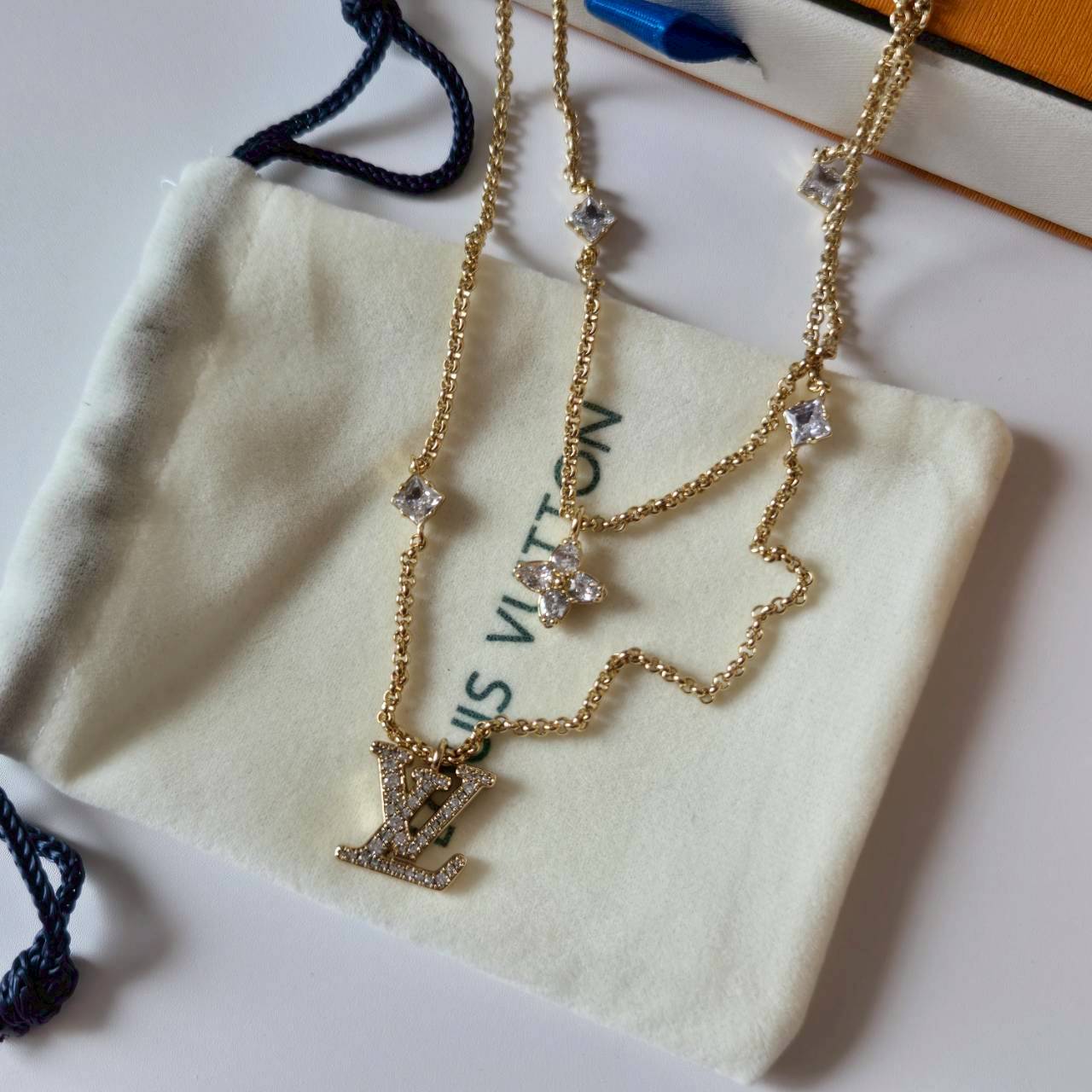 PP12384 สร้อยคอ L