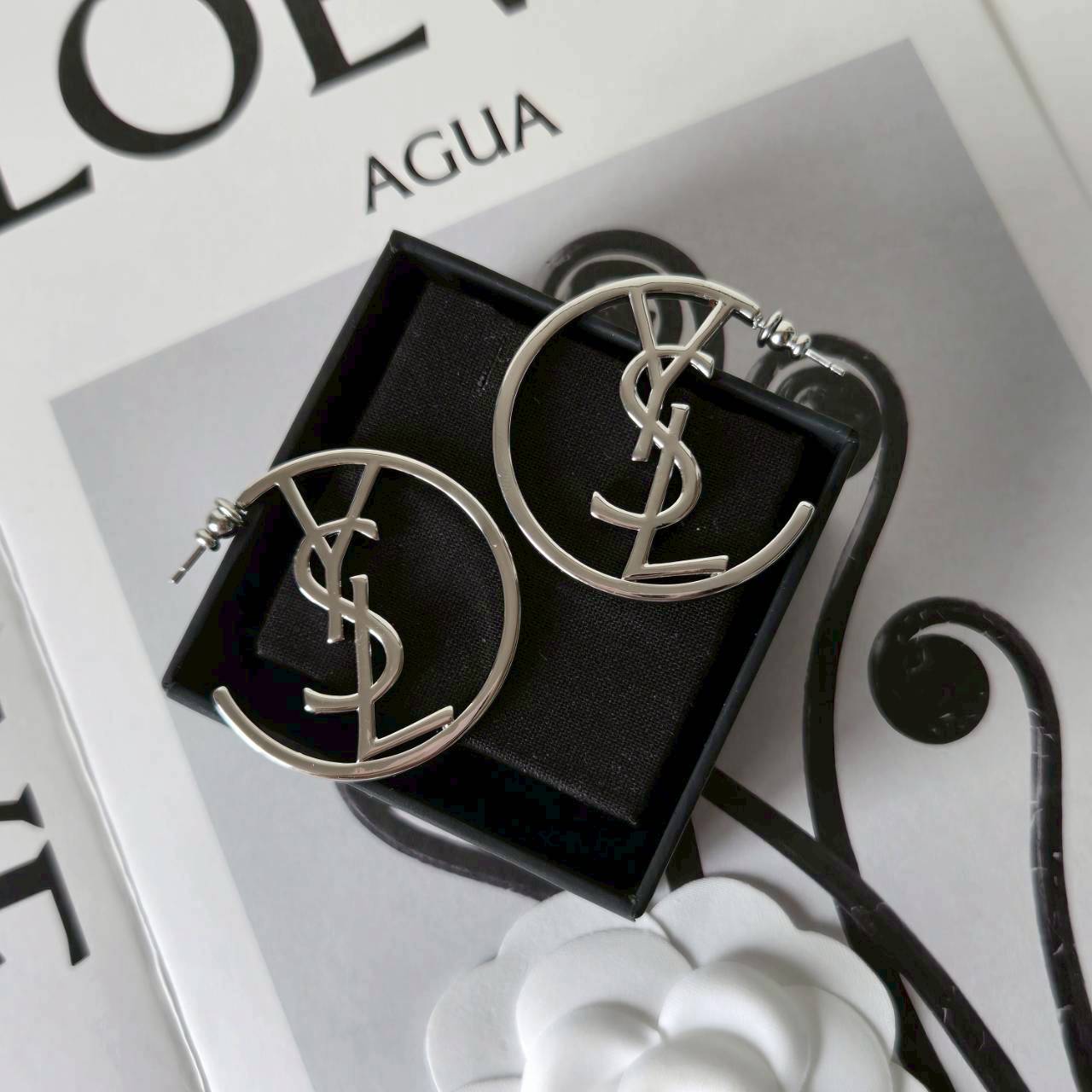 PP12392 ต่างหู YSL(เงิน)