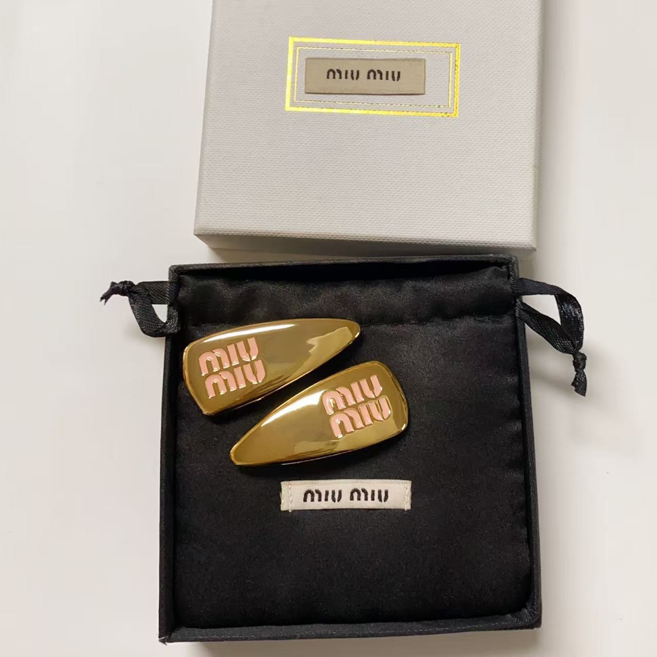 PP10936 กิ๊บ MIU(ใหญ่)