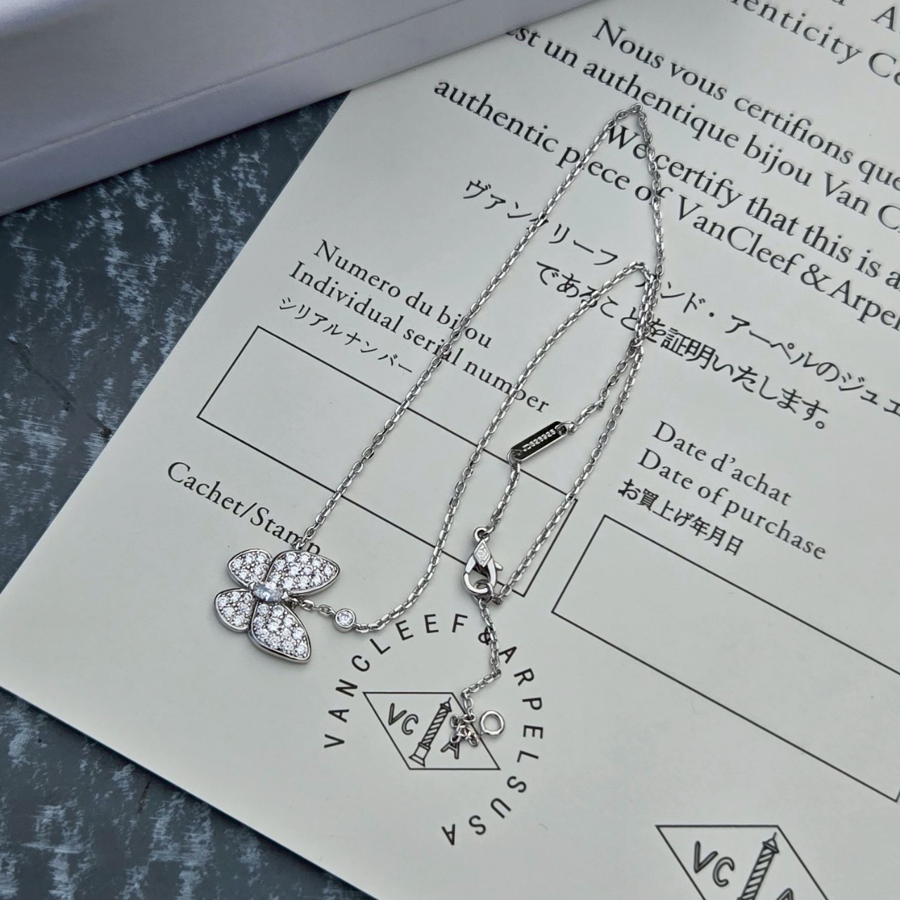 PP11261 สร้อยคอ VC