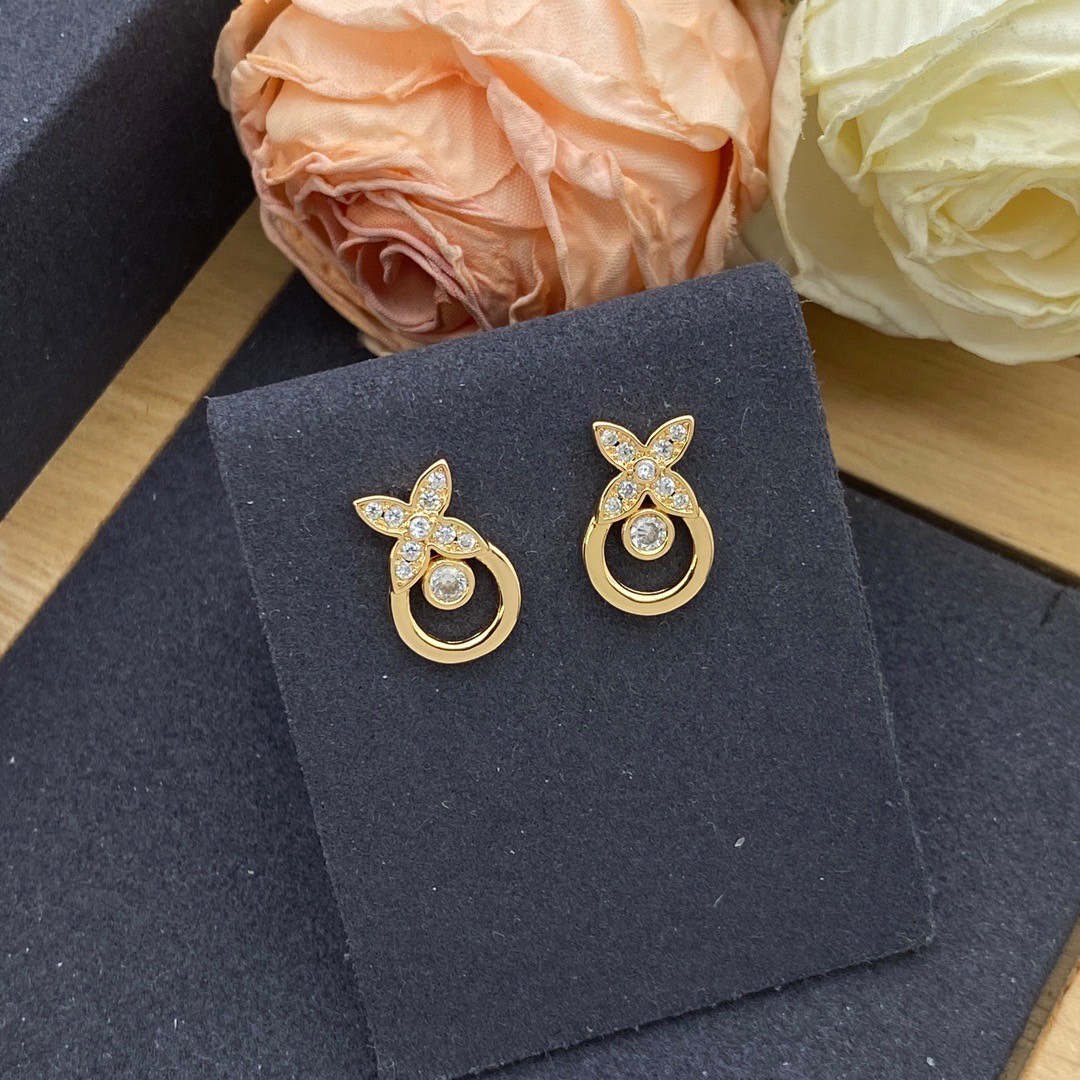 O0889 ต่างหู L(โรสโกลด์)