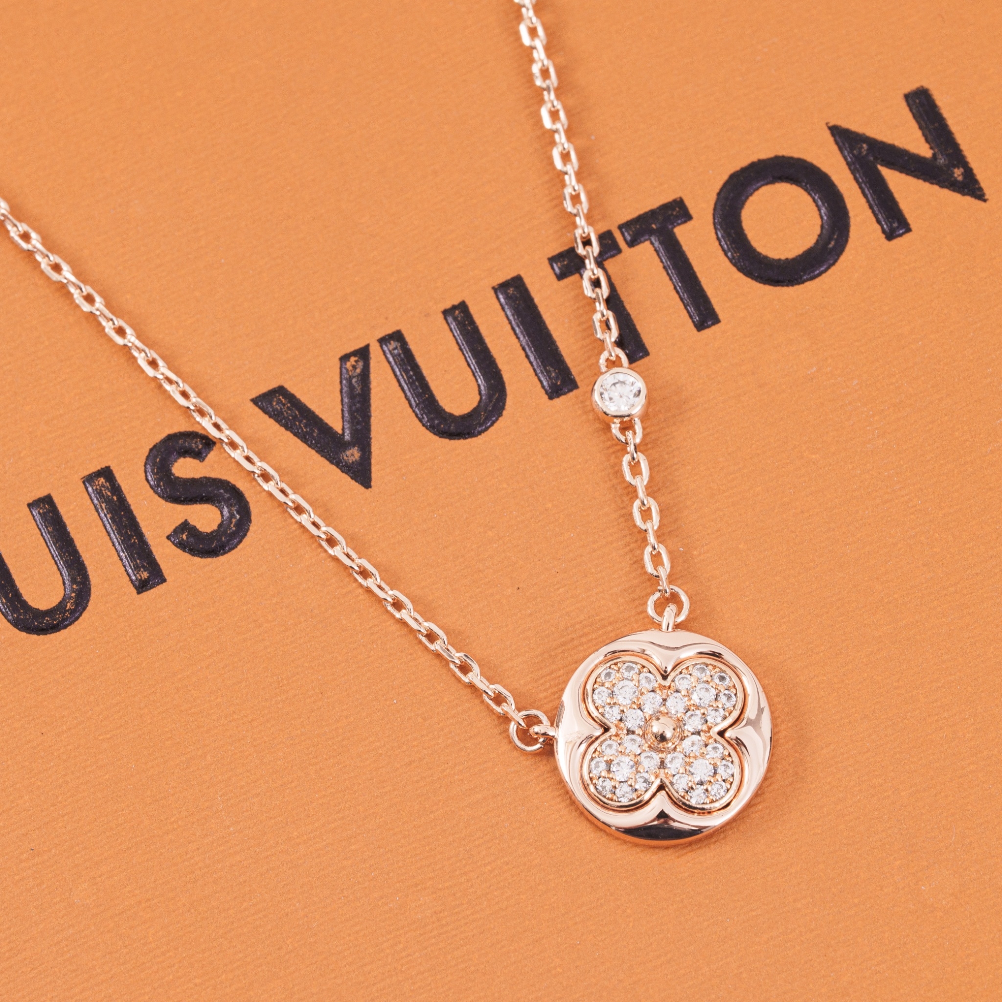 PP10265 สร้อยคอ L