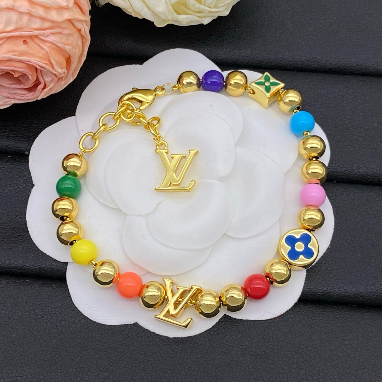 PP12409 สร้อยข้อมือ L