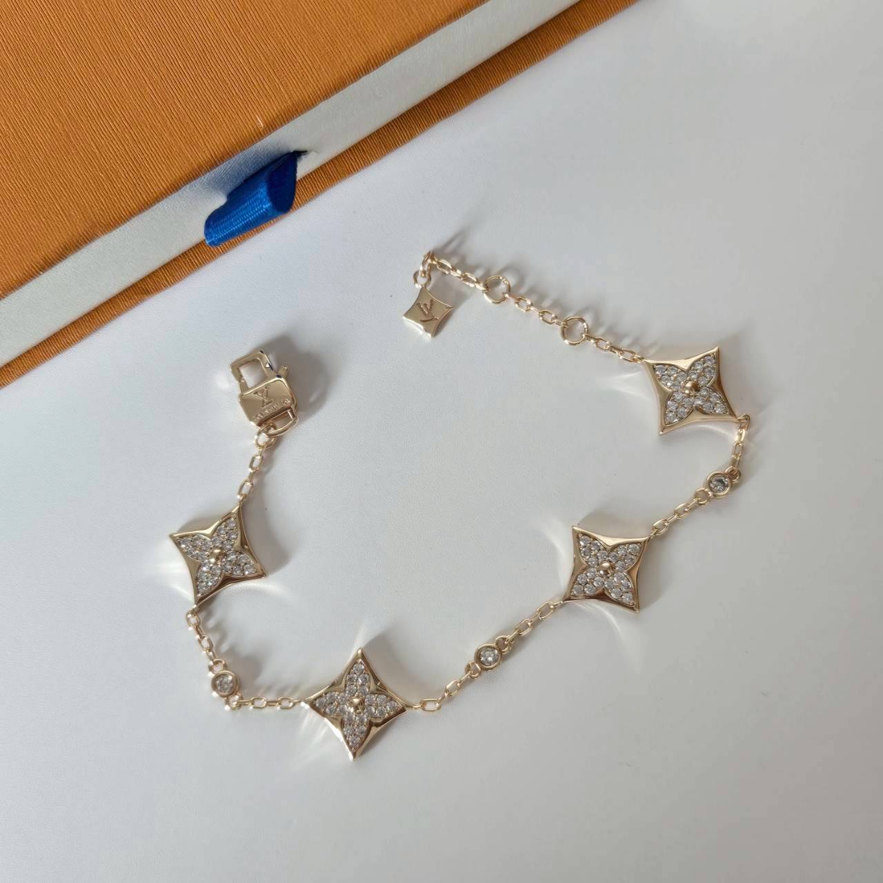 PP12406 สร้อยข้อมือ L(PinkGold)