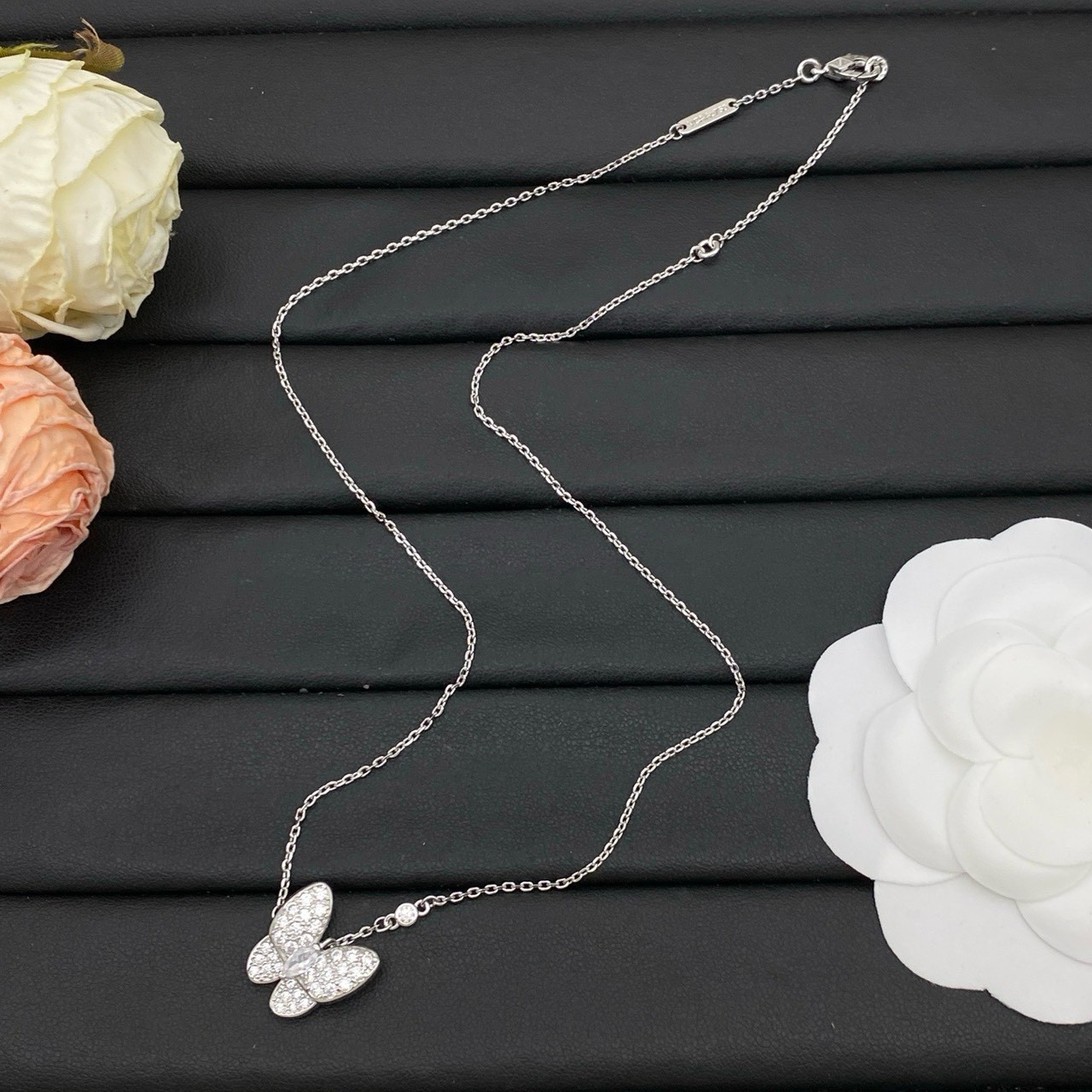 PP12423 สร้อยคอ VC(เงิน)(B)