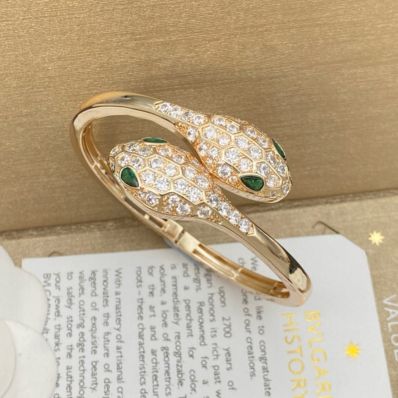 PP12430 กำไลข้อมือ BVL(Pink-เขียว)