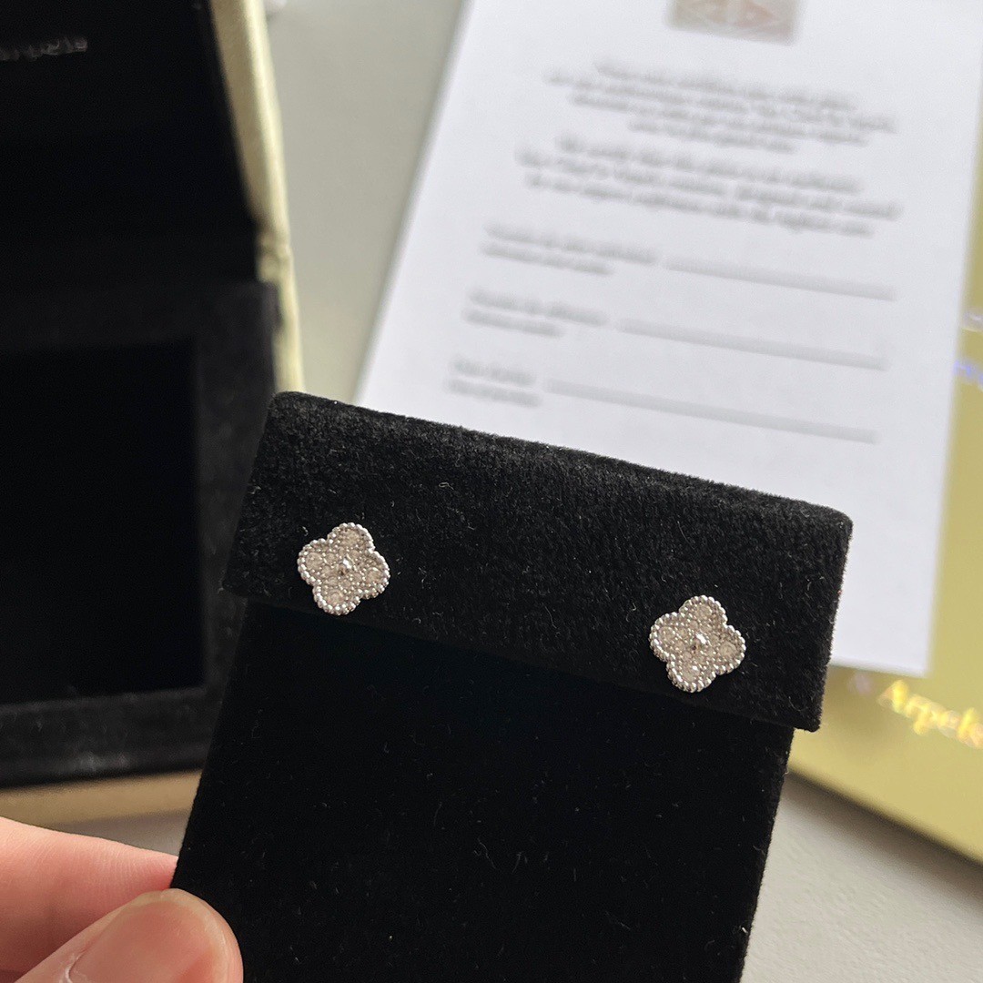 PP9646 ต่างหู VC(เงิน)