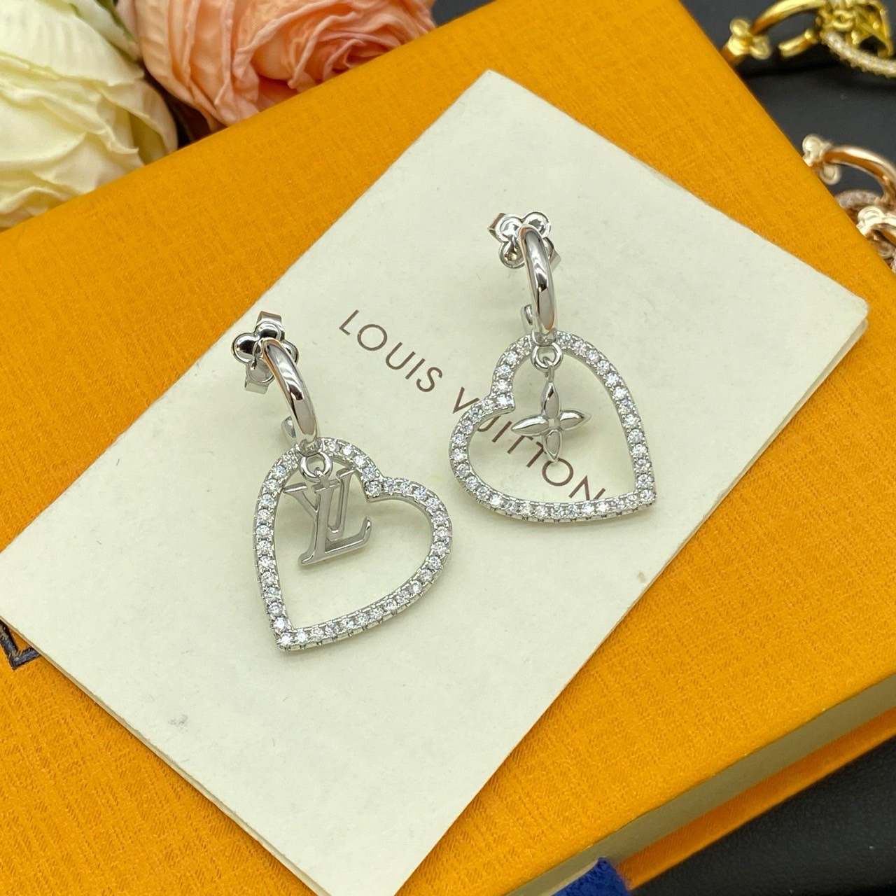 PP10491 ต่างหู L(เงิน)