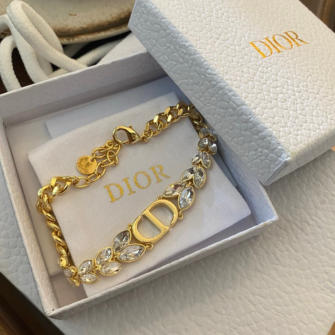 PP10718 สร้อยข้อมือ DI