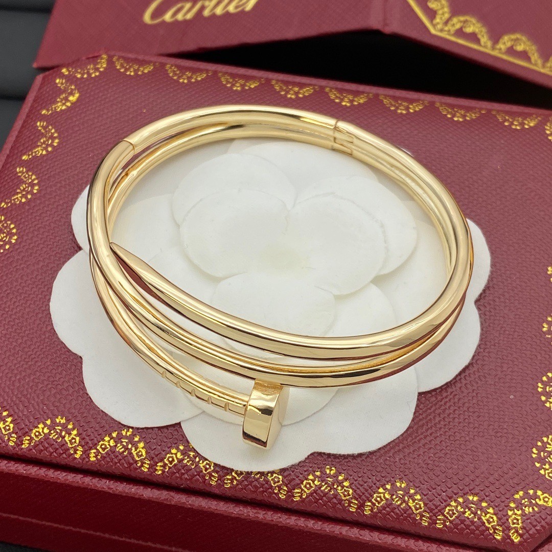 O0895 กำไลข้อมือ CAR(PinkGold)