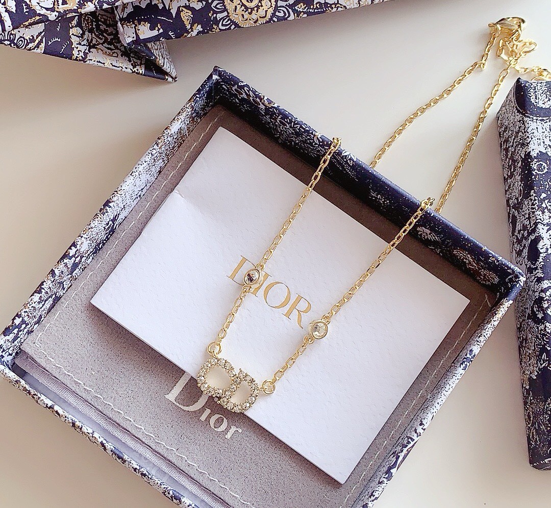 PP12693 สร้อยคอ DI