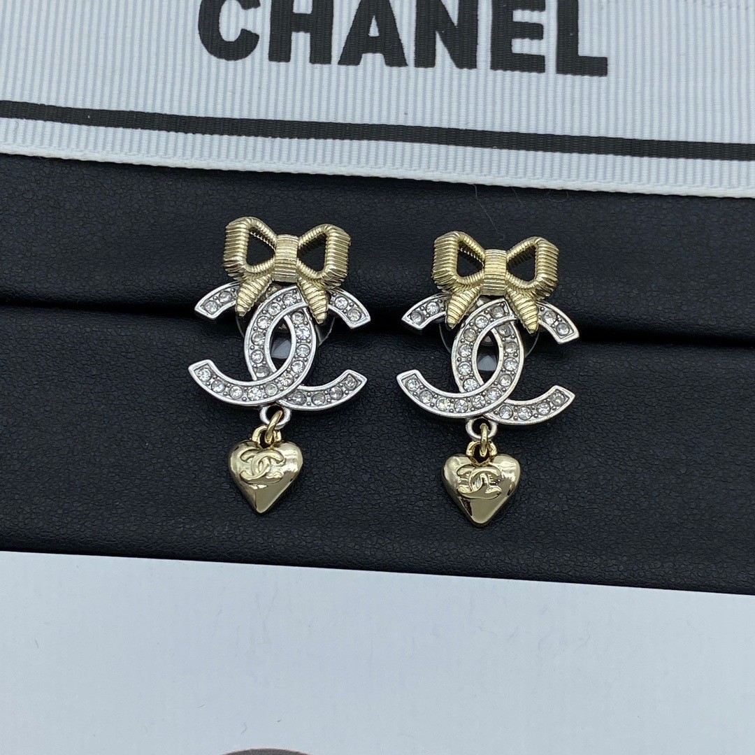 O0843 ต่างหู CH