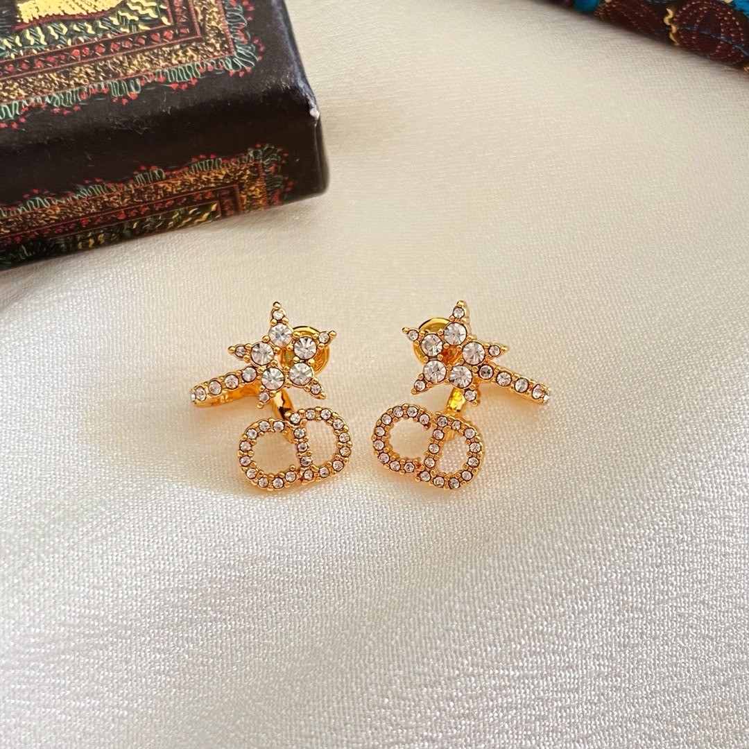 PP9670 ต่างหู D