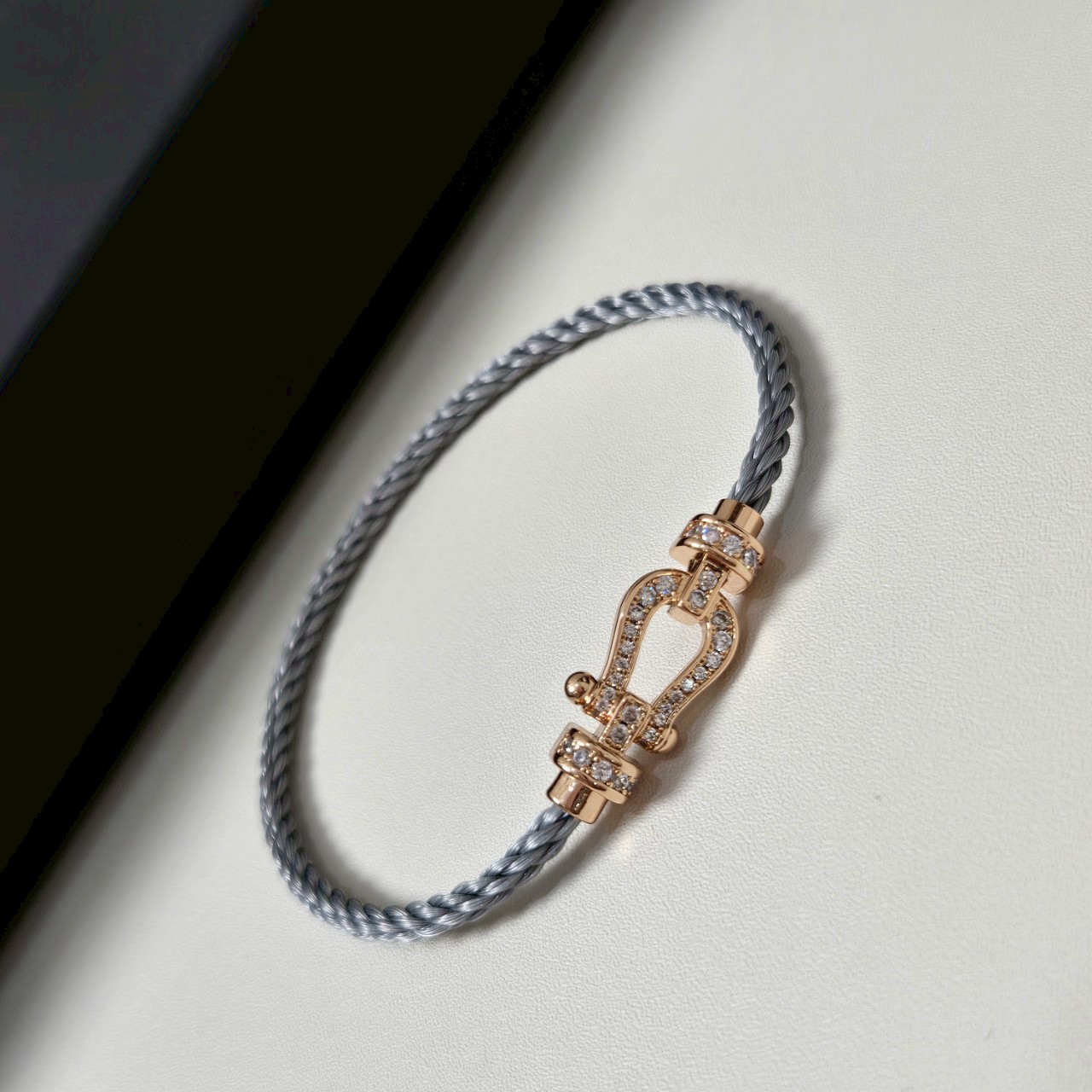 PP11311 กำไลข้อมือ FRED