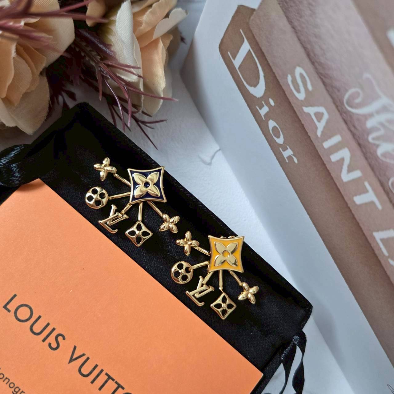 PP12187 ต่างหู L(ทอง)