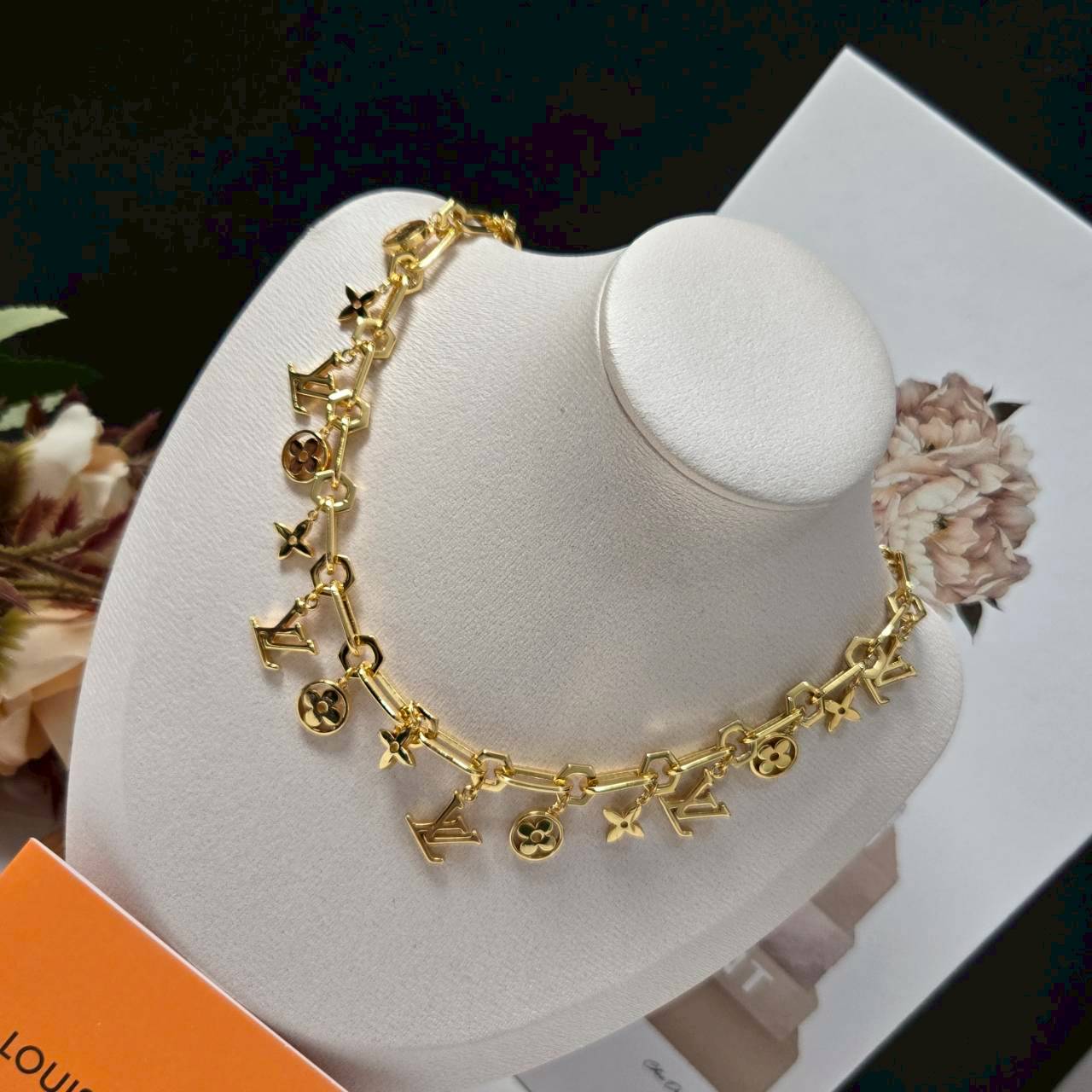 PP12190 สร้อยคอ L