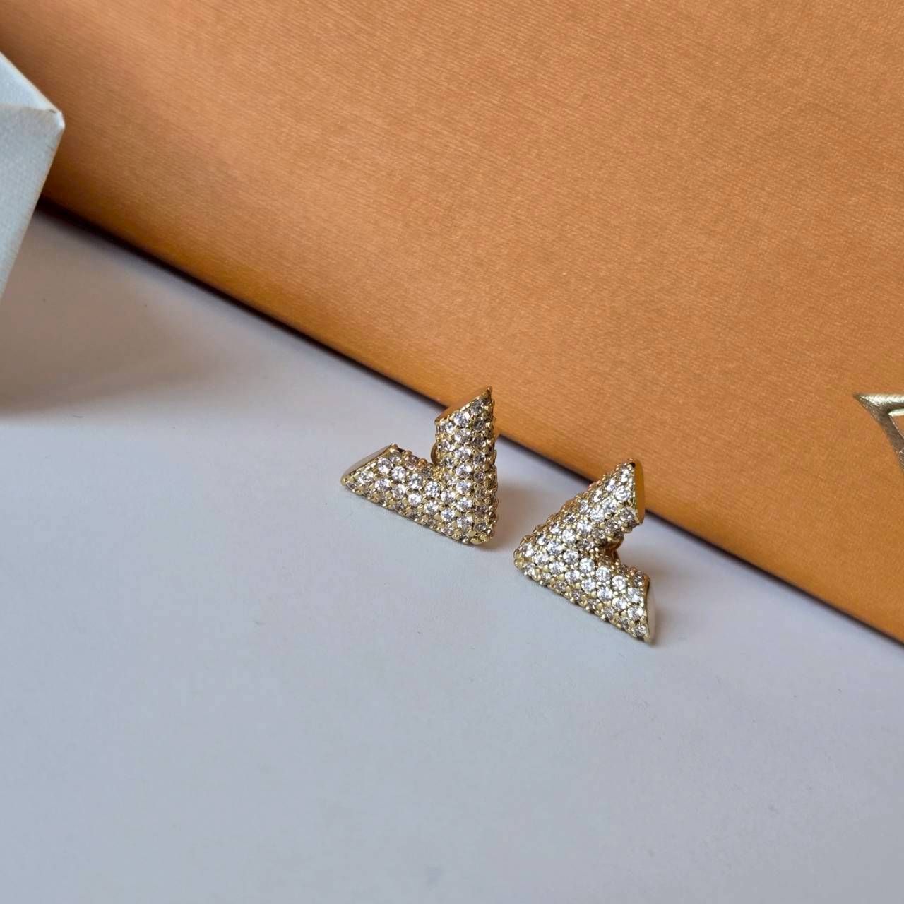 PP12737 ต่างหู L