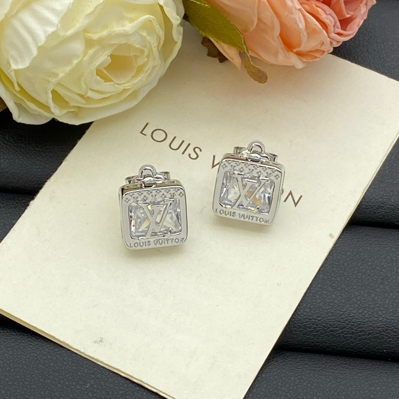 PP11047 ต่างหู L(เงิน)(B)