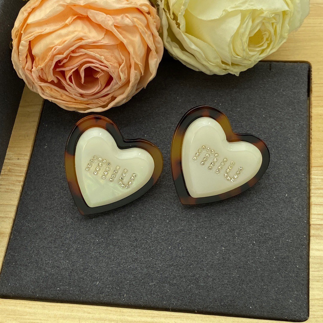 O0936 ต่างหู MIU