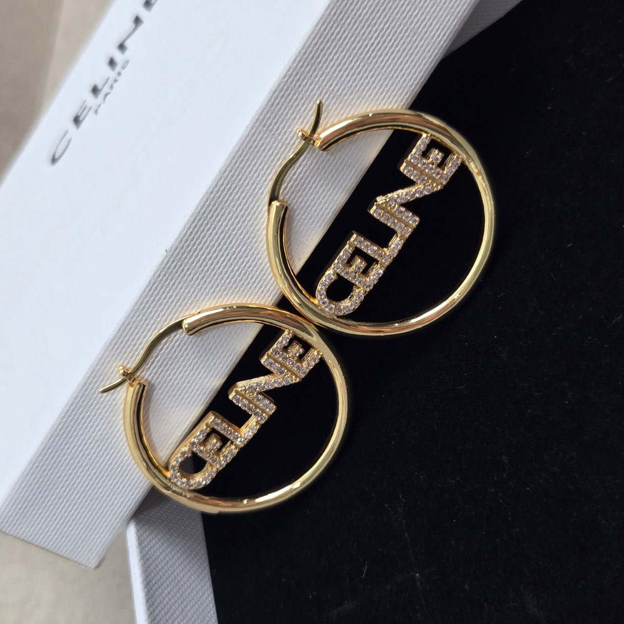 O1063 ต่างหู CE