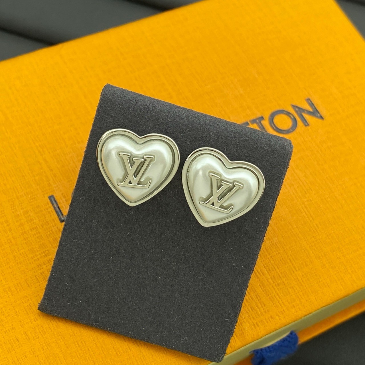 O1175 ต่างหู L(เงิน)