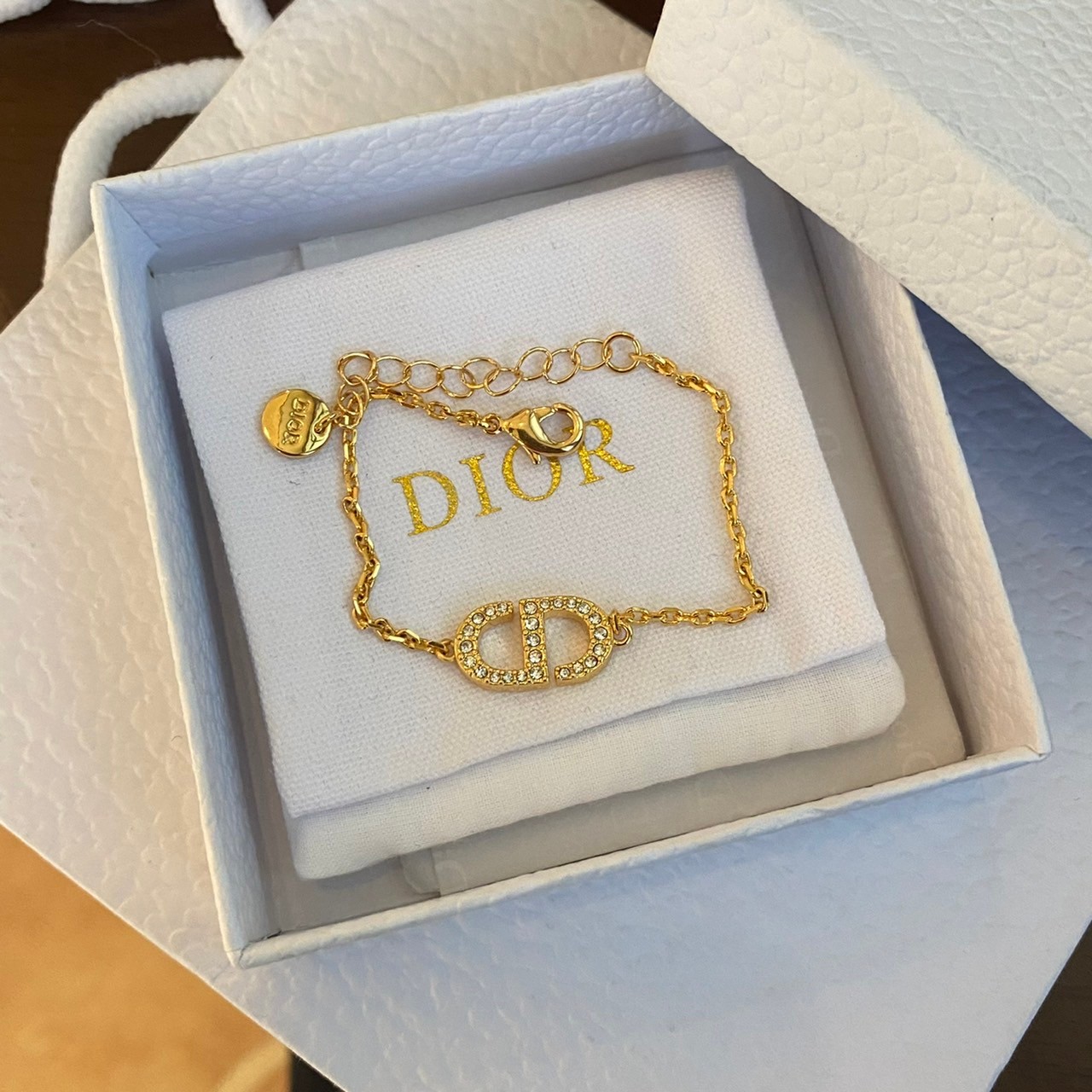 PP9721 สร้อยข้อมือ D(ทอง)