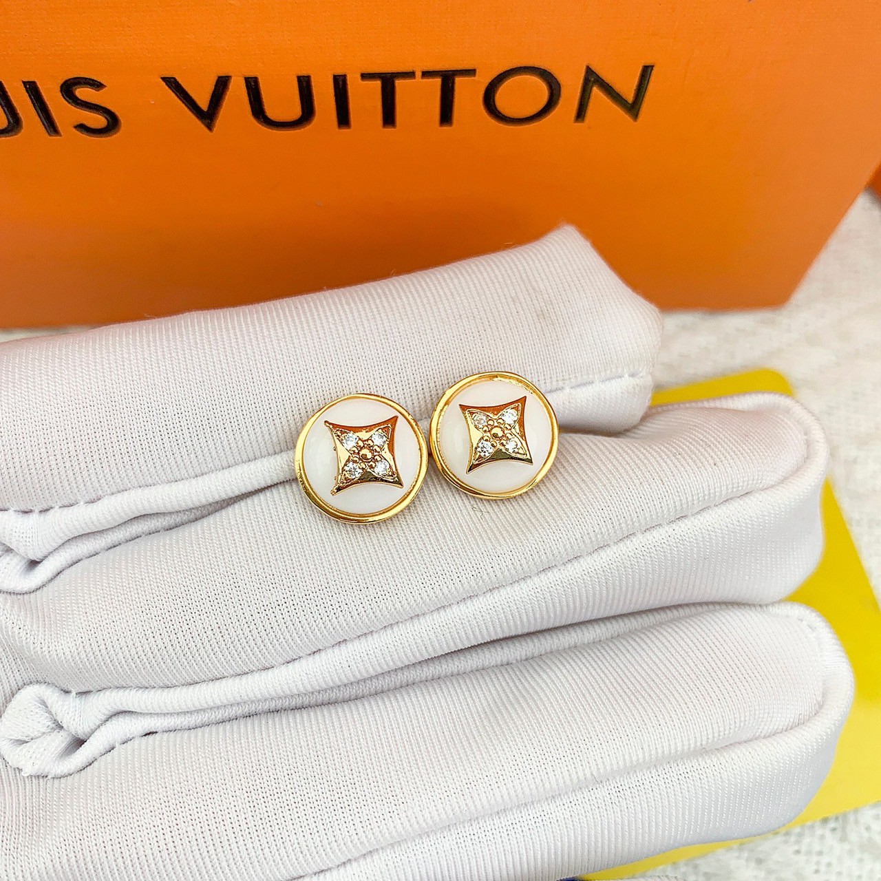 PP10530 ต่างหู L