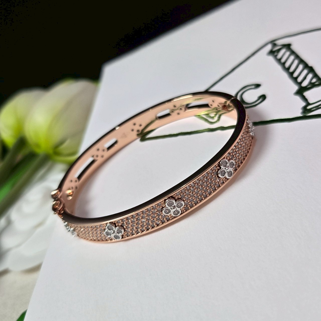 PP10535 กำไลข้อมือ VC