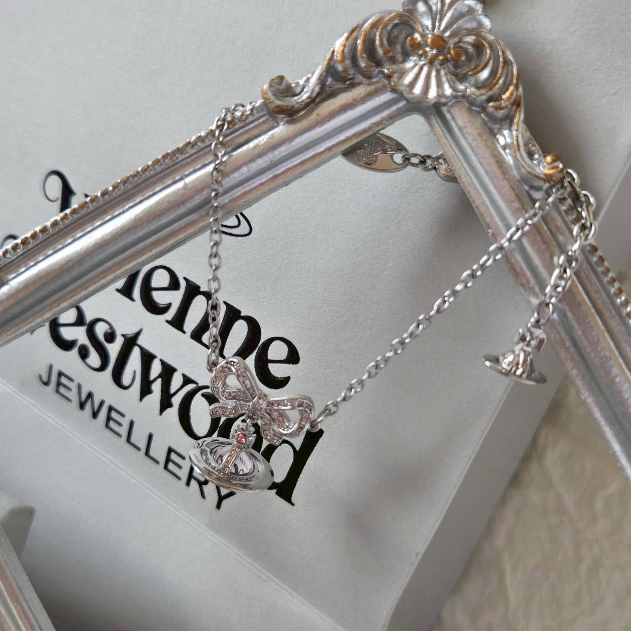 PP11949 สร้อยข้อมือ Vivien