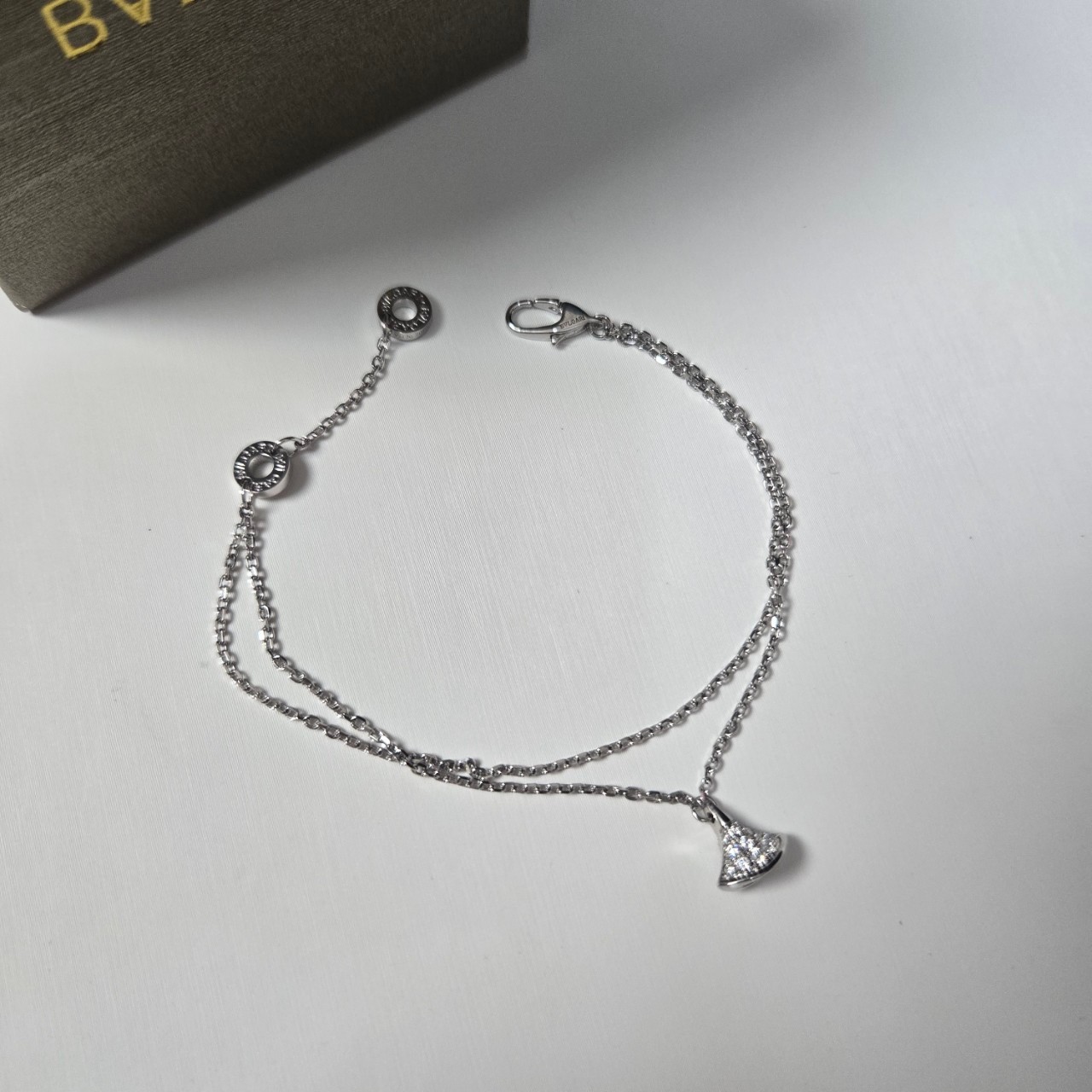 PP10153 สร้อยข้อมือ BVL