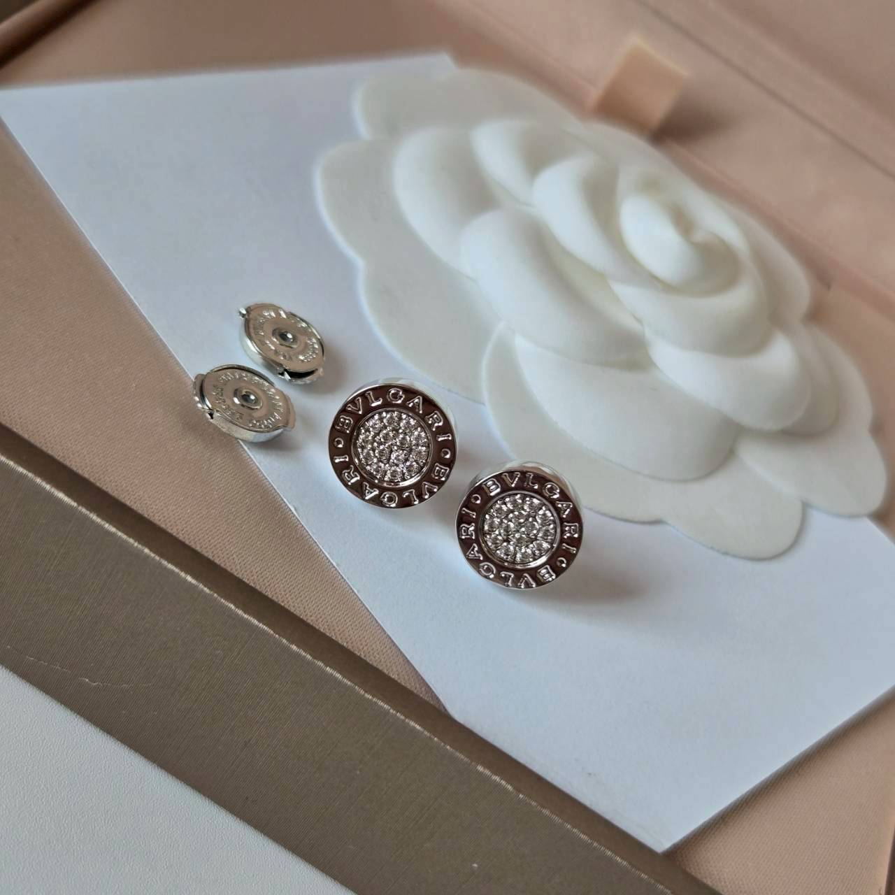 PP13041 ต่างหู BVL