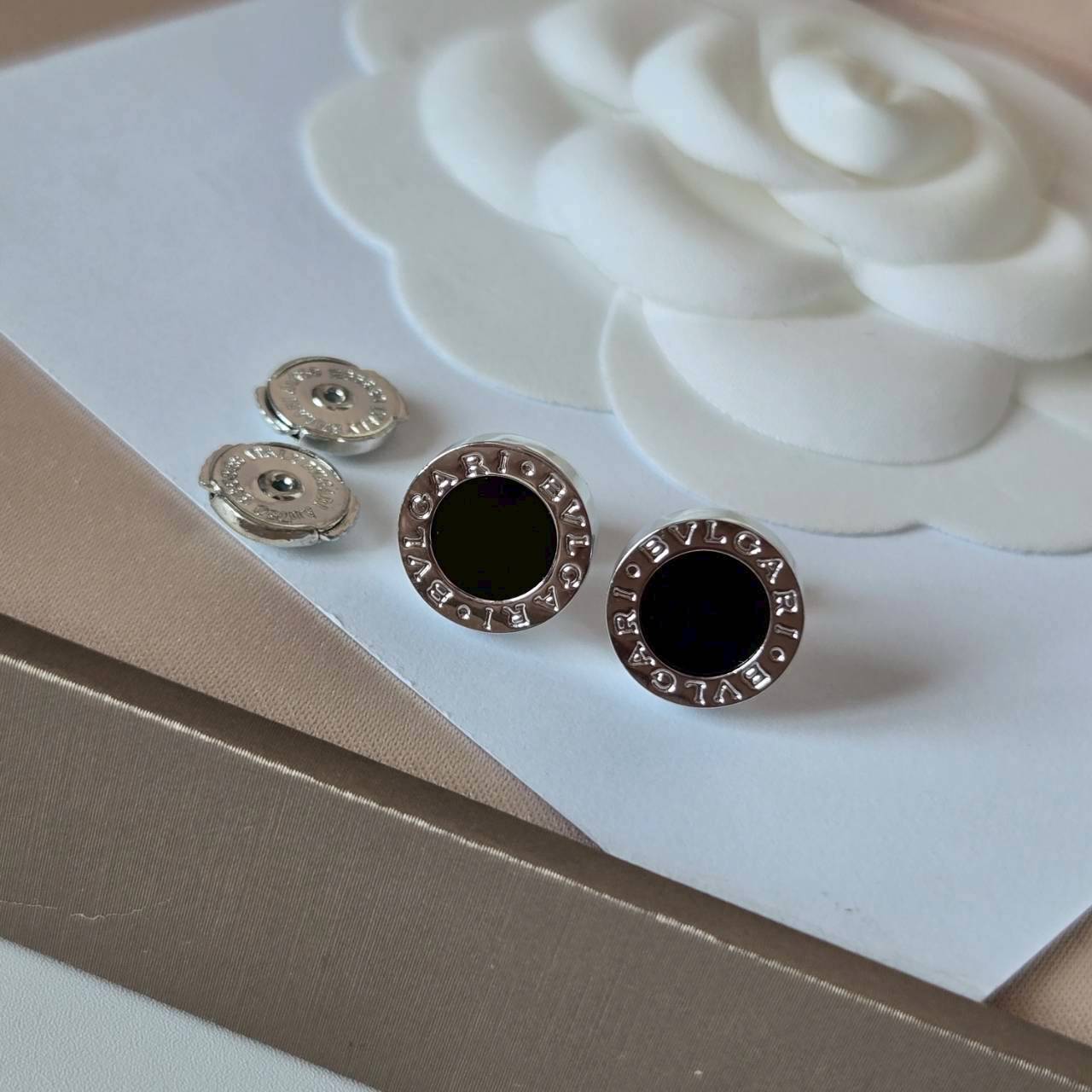 PP13040 ต่างหู BVL