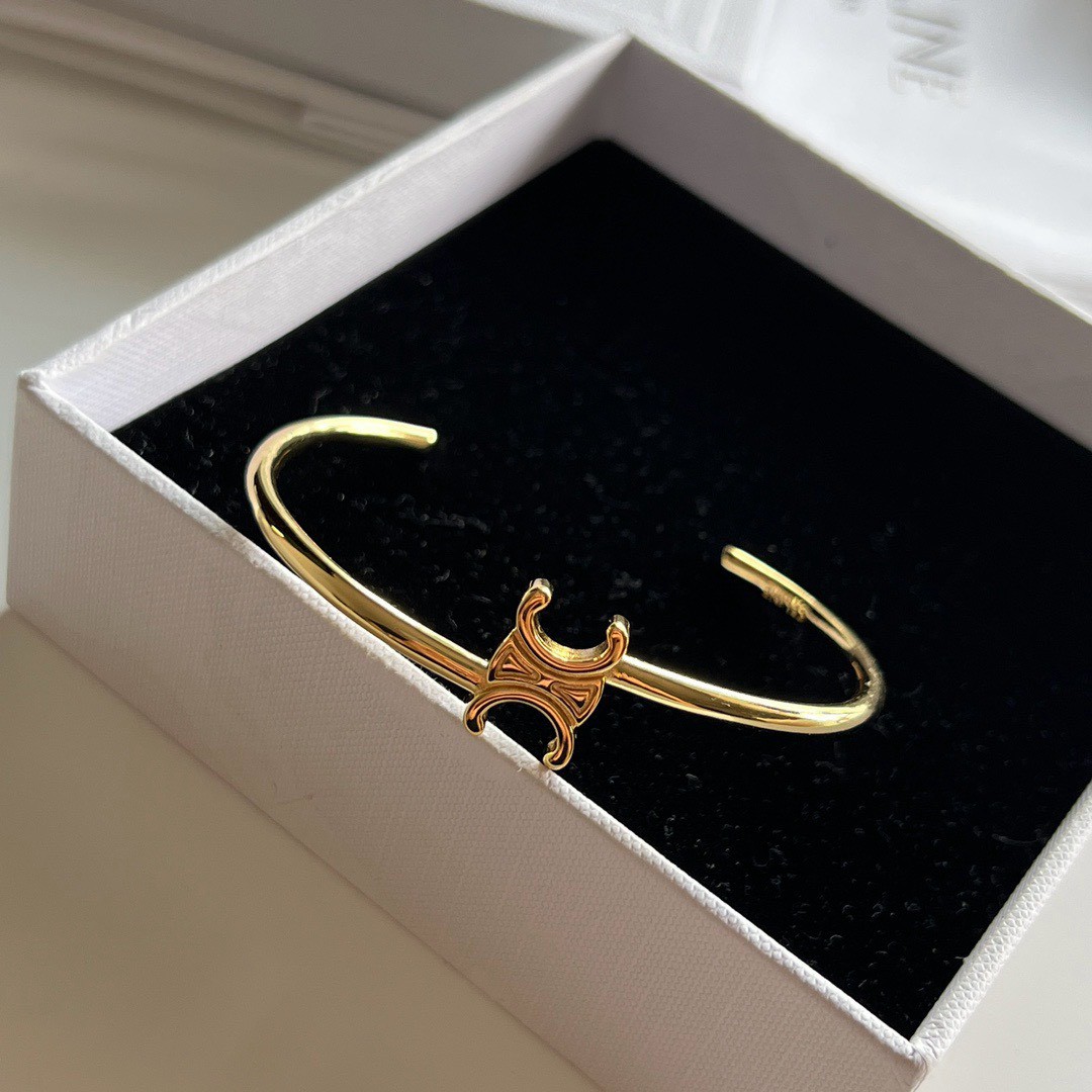 PP15165 กำไลข้อมือ CE