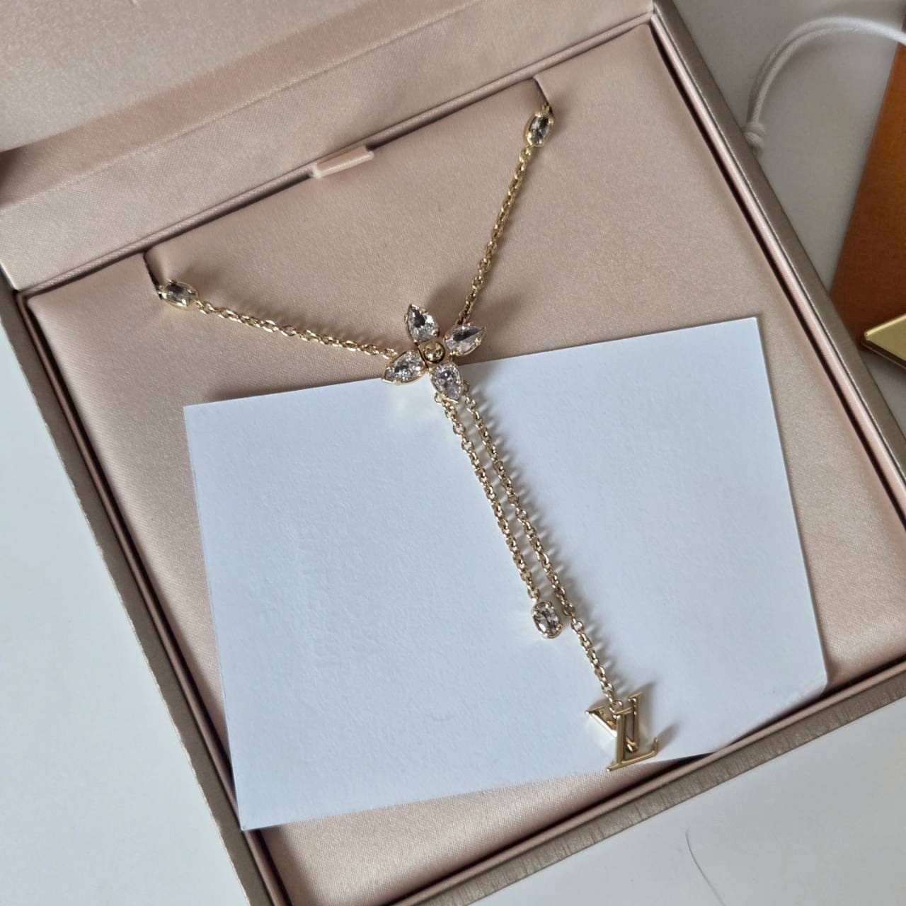 PP13114 สร้อยคอ L