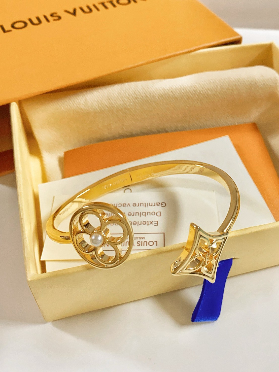 PP14724 กำไลข้อมือ L
