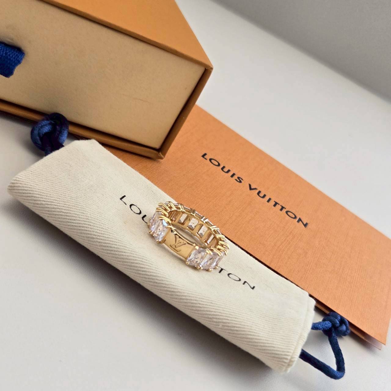 PP13413 แหวน L(ทอง)(ไซส์7)