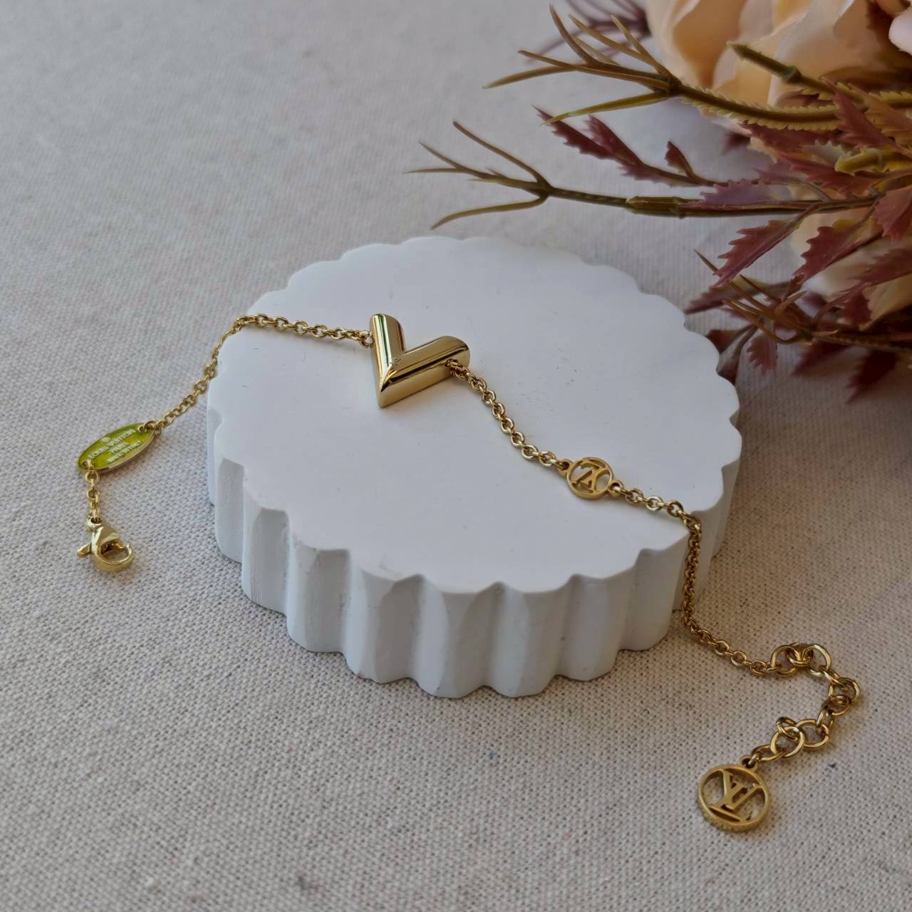 PP13411 สร้อยข้อมือ L