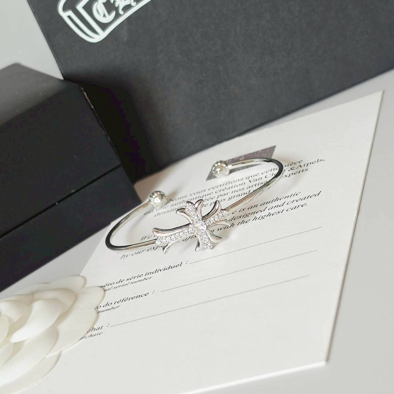 PP13916 กำไลข้อมือ Chrome Hearts