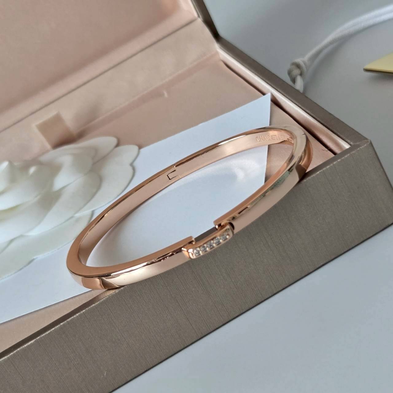 PP13430 กำไลข้อมือ Chaumet(PinkGold)