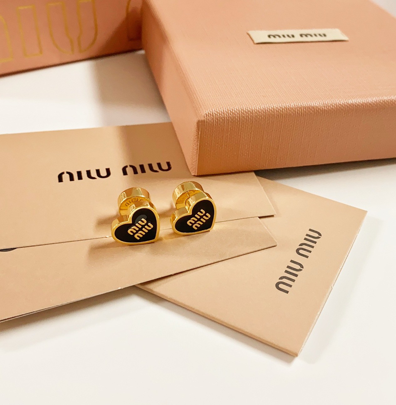 PP14208 ต่างหู MIU(ดำ)