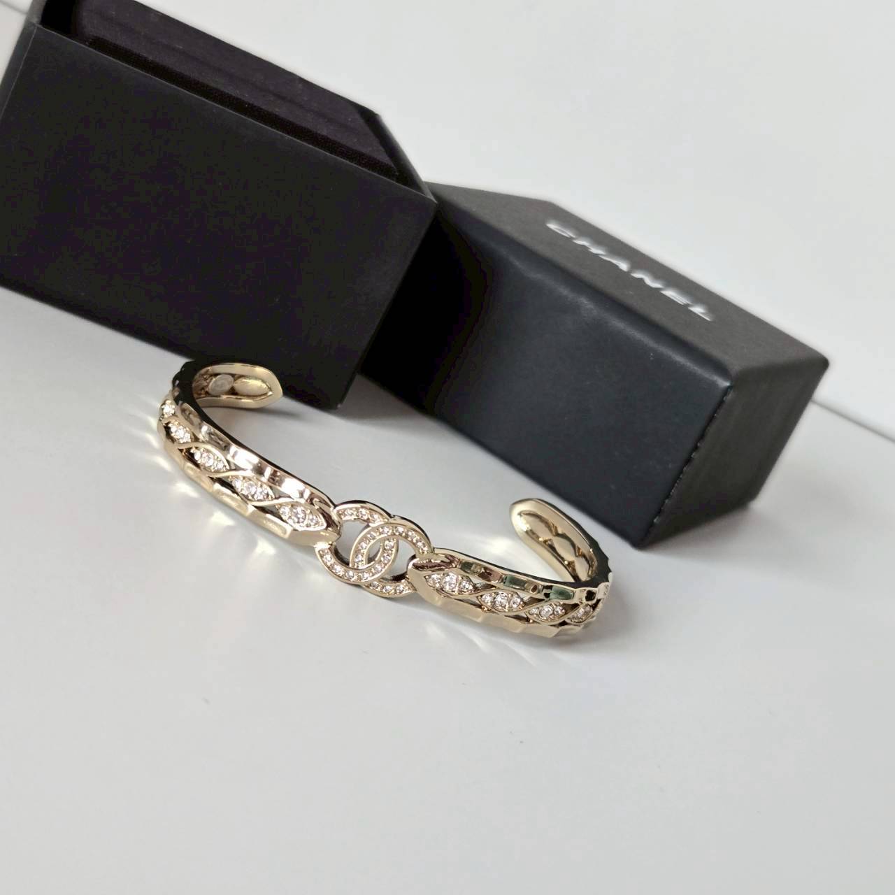 PP13473 กำไลข้อมือ CH